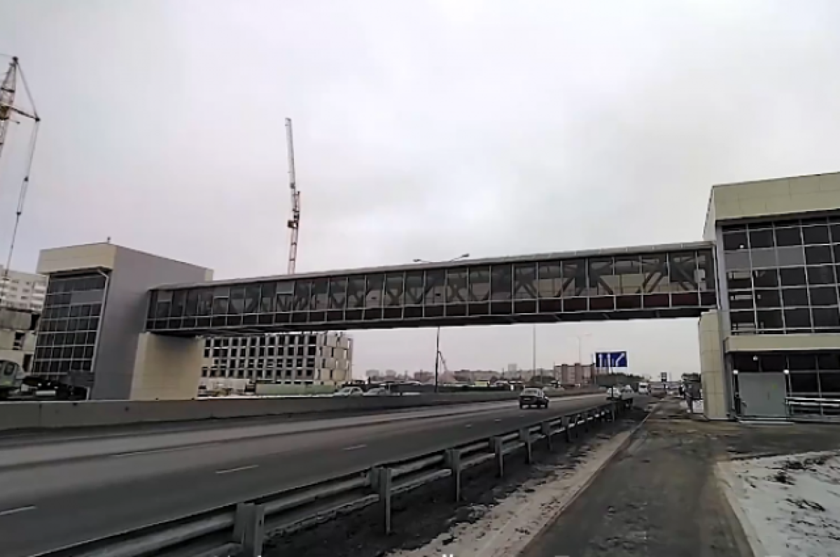    В Тюмени открыли надземный пешеходный переход у ЖК «Колумб»