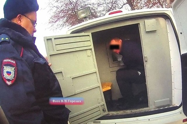    Что известно о рецидивисте, подозреваемом в изнасиловании девочки на Урале?