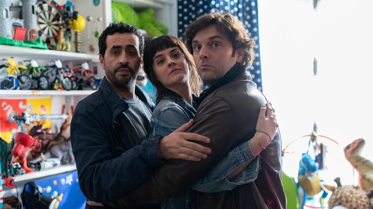 Кадр из фильма «Шопоголики» / Une année difficile, 2023, Canal+