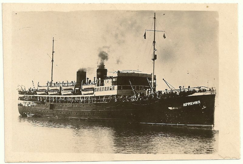 Интересный снимок, надпись на борту - явная ретушь