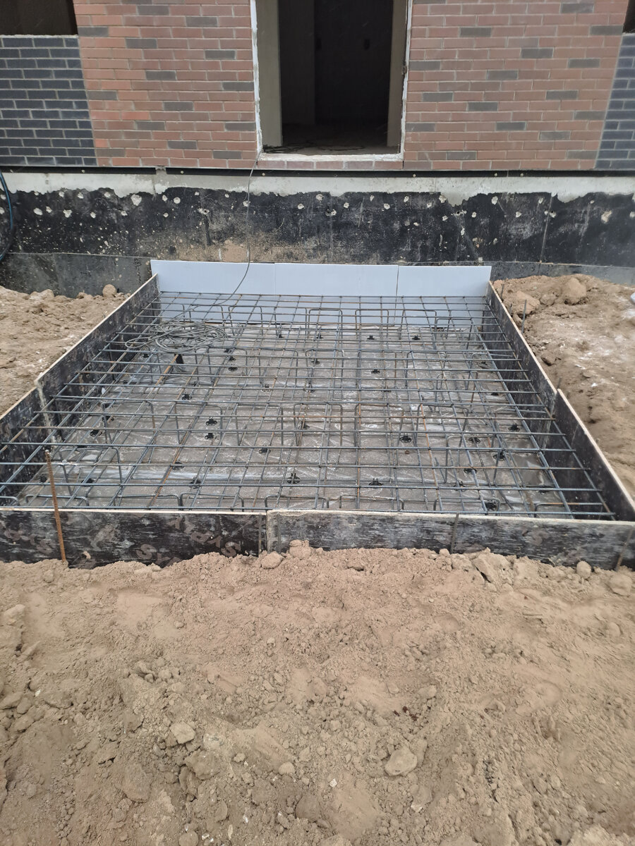 Фундаментная плита 5.5 куб