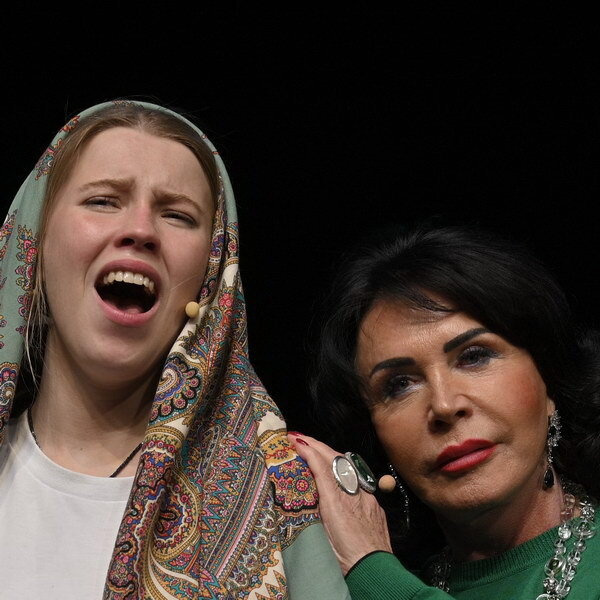     «Русская песня» отметит 200-летие со дня рождения А.Н.Островского спектаклем «Бедность не порок»