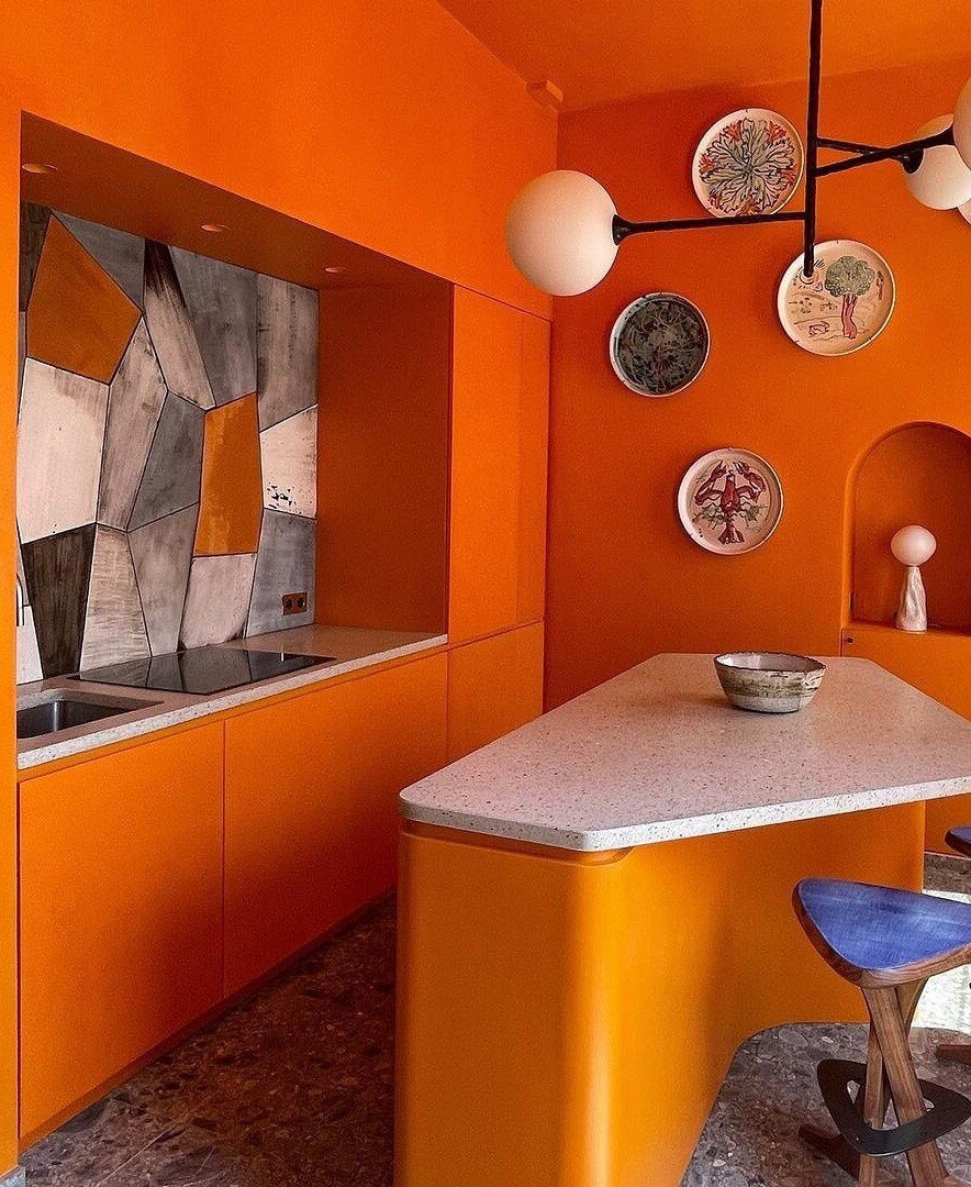    Соцсети дизайнера pierre.yovanovitch