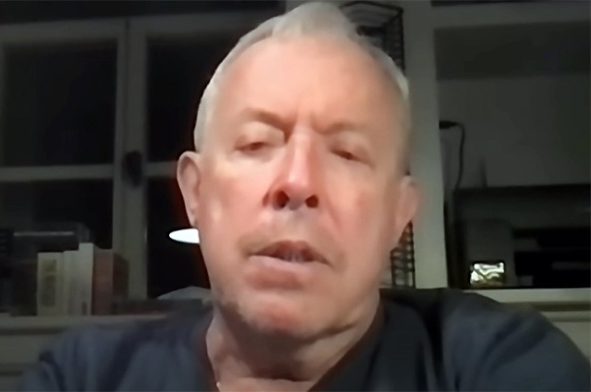    Андрей Макаревич.