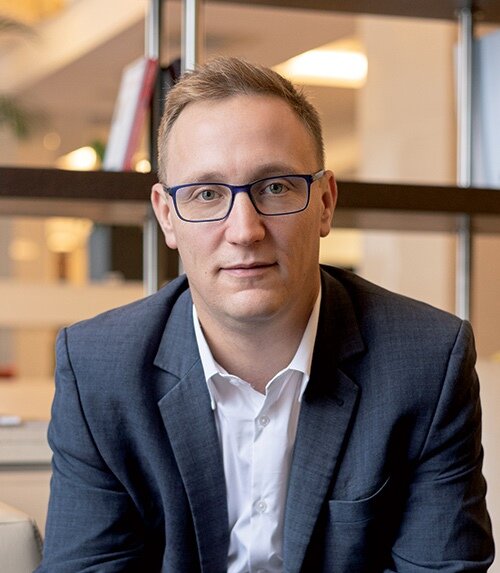 Олег Карпуненков