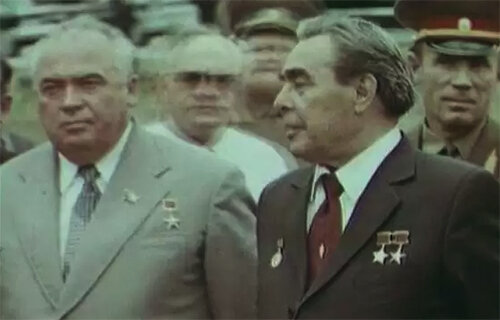 1-й секретарь Краснодарского крайкома КПСС С.Ф.Медунов и Генеральный секретарь ЦК КПСС Л.И.Брежнев