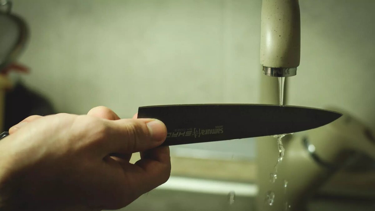     Обвиняемого в жестоком убийстве матери арестовали, об этом сообщили в пресс-службе карельского Следкома.