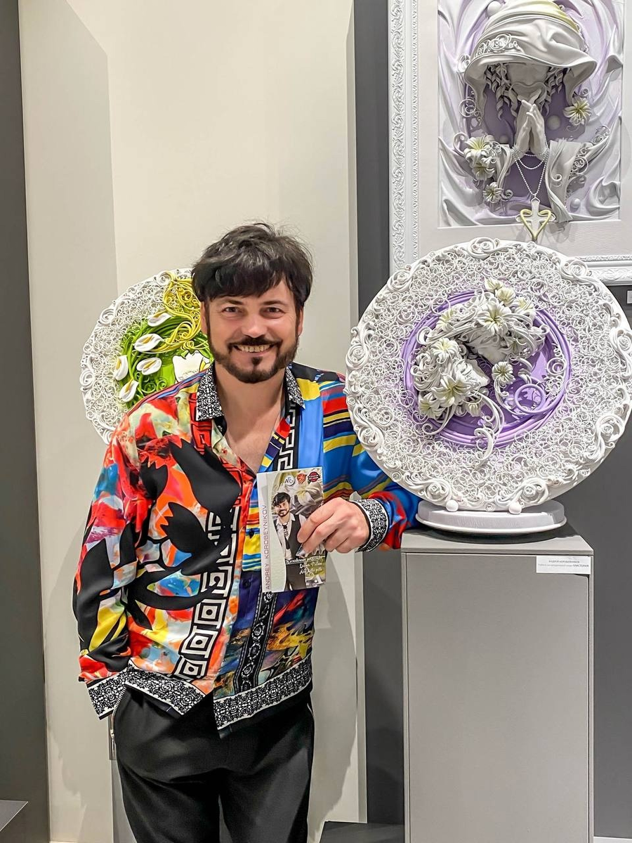 Художник Андрей Коробейников