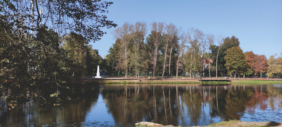 А был бы белый как раньше? (Отражение дорисовываем воображением😊. Я  не нарисовал. Поторопился)