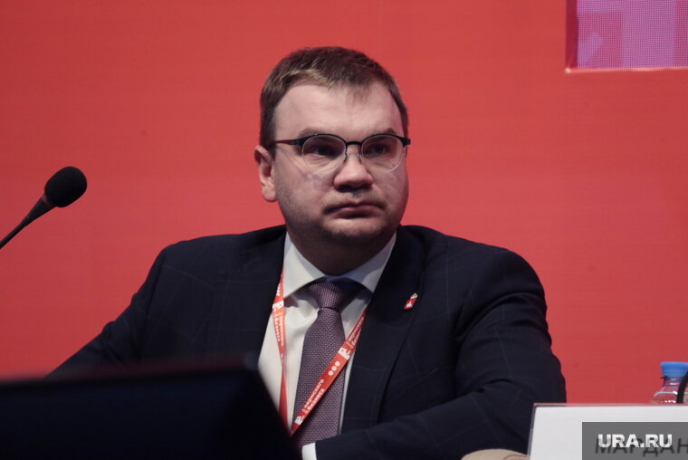    Эдуард Соснин заменил Дмитрия Самойлова в президиуме политсовета «Единой России»