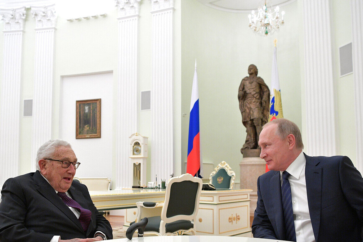 ​Владимир Путин уже выразил соболезнования супруге Киссинджера, с которым общался лично. Фото: kremlin.ru