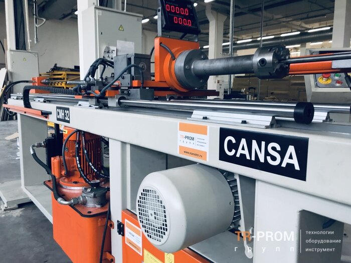 Дорновый полуавтоматический трубогиб CANSA CMН 32 с авто кареткой 