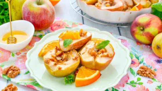    30 минут на кухне: пикантный десерт из запеченных яблок и груш Андрей Бурков