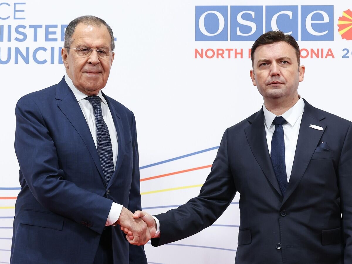    Министр иностранных дел РФ Сергей Лавров и председатель ОБСЕ, министр иностранных дел Северной Македонии Буяр Османи© МИД РФ