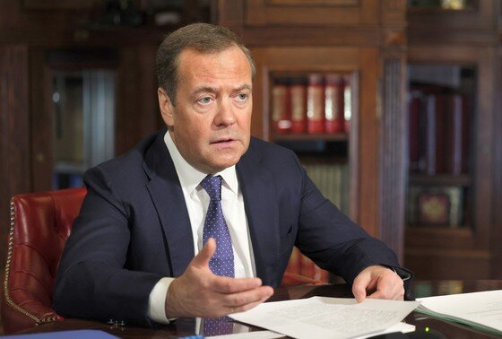    Дмитрий Медведев