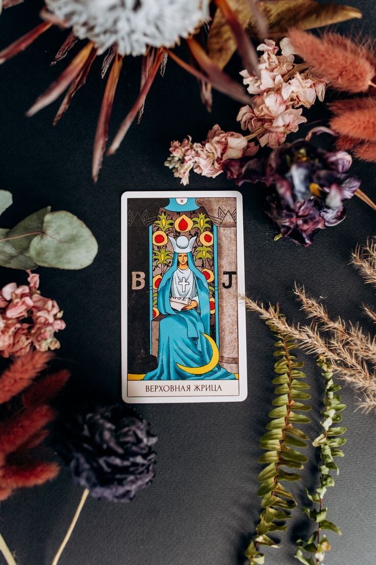 Архетип Верховная Жрица в любви и отношениях 