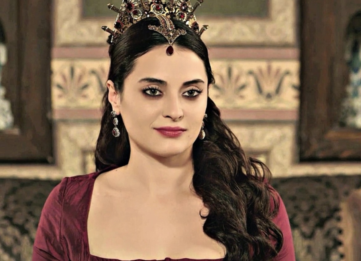 Аслыхан Гюрбюз в роли Халиме Султан — «Великолепный век: Империя Кёсем»