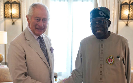 Король и президент Тинубу встретились, чтобы обсудить энергетику, окружающую среду, Содружество и глобальную безопасность - Эндрю Мэтьюз