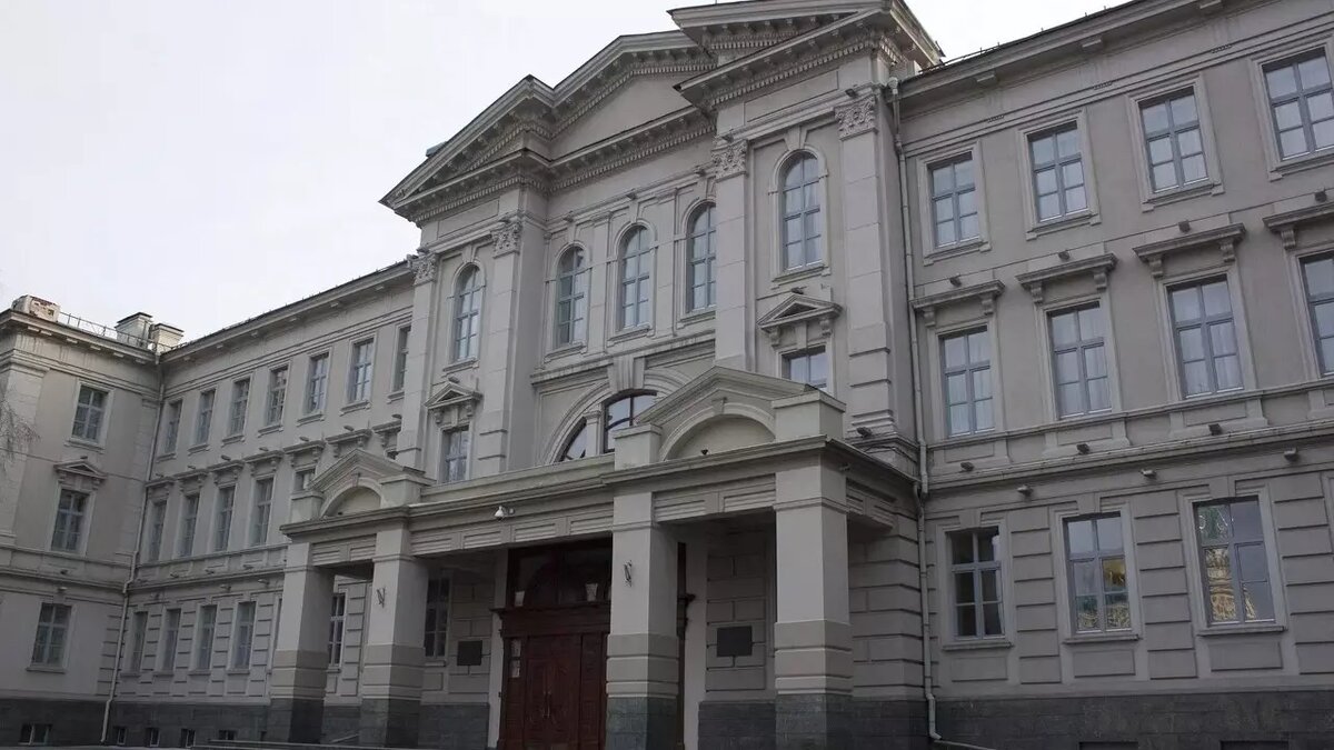     Указ накануне подписал глава региона.