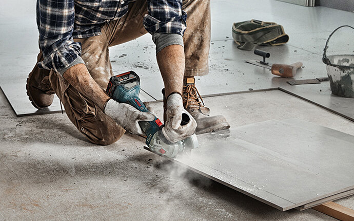 Цементно-стружечные плиты — многофункциональный строительный материал, который находит применение в различных областях.-5