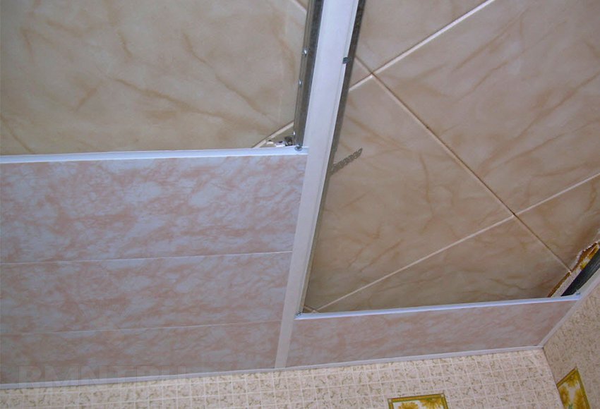 Из чего сделать потолок в ванной: советы специалистов
