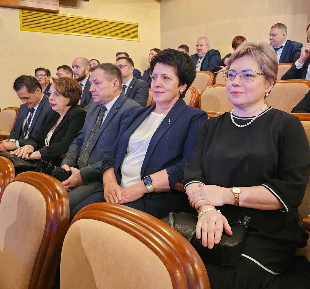    Эльвира Бугай: в год народного сплочения мы приложим еще больше усилий в работе, чтобы сделать жизнь в нашем городе и регионе ещё лучше