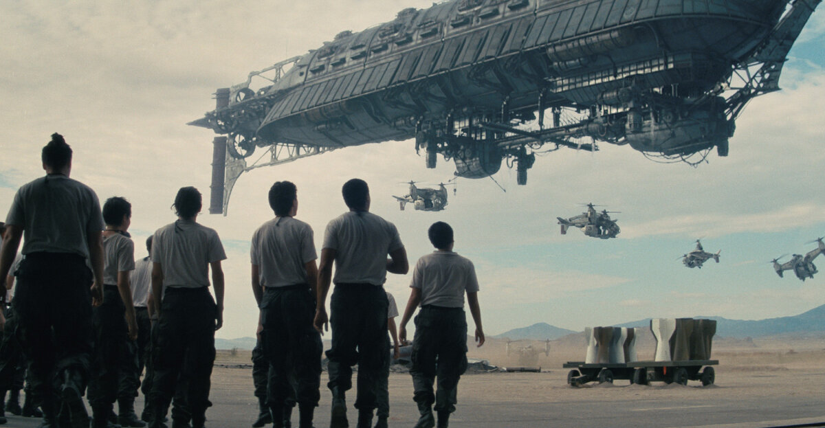 "Касвеннан" - дирижабль Братства Стали, похожий на "Придвен" из игры "Fallout 4".