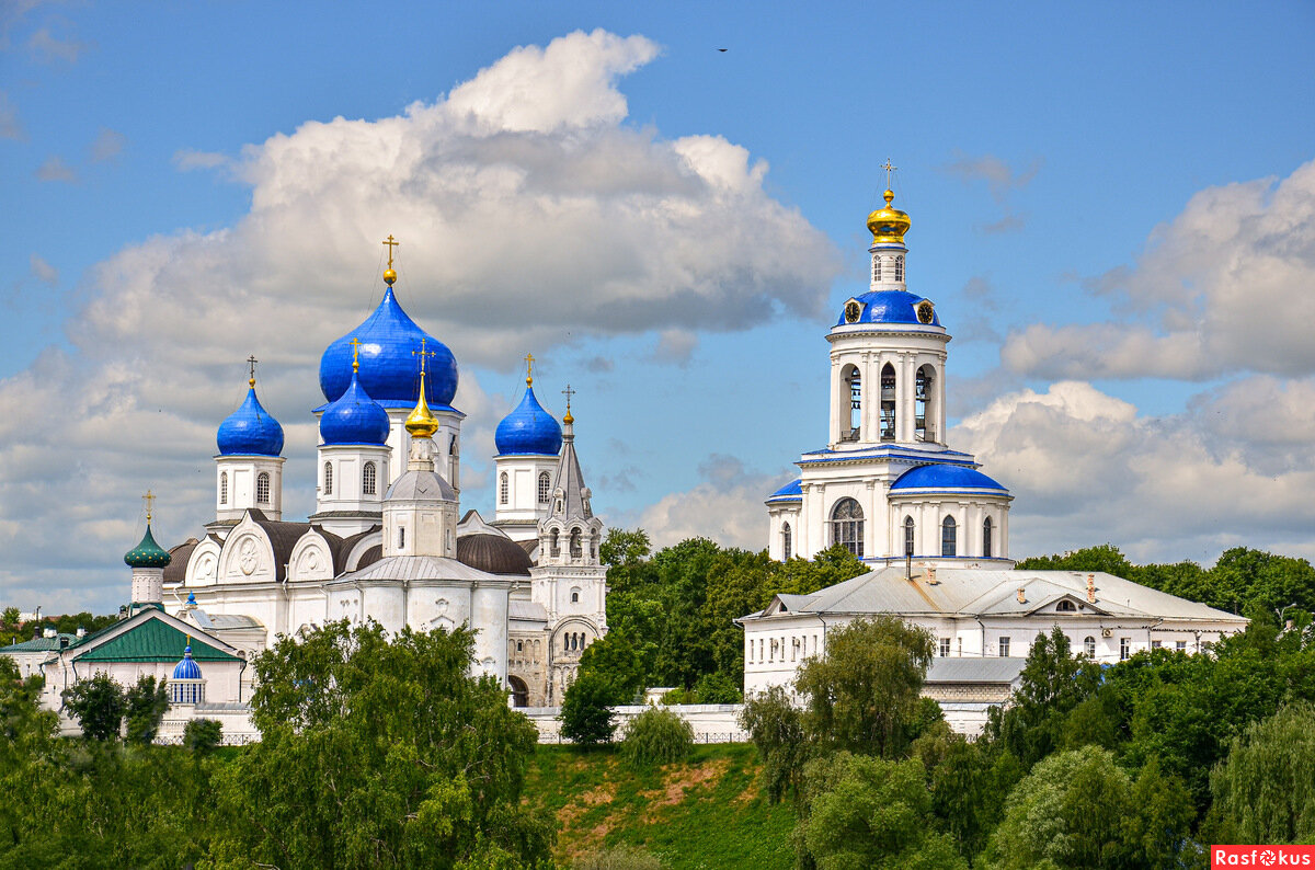 Владимирский монастырь фото