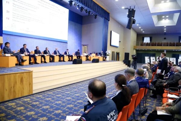 Слушания уполномоченного по защите прав предпринимателей в Петербурге проходили в Горном университете. Фото: пресс-служба уполномоченного