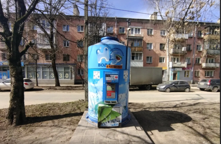 В Твери полиция нашла вандала, сломавшего аппарат по продаже воды