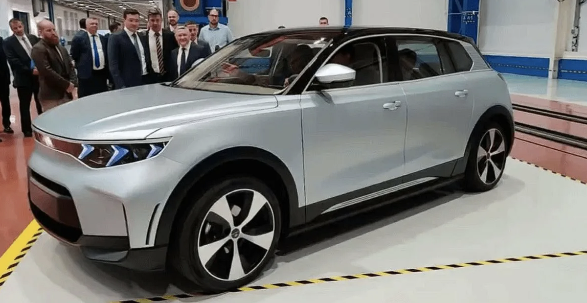 Tesla Crossover 2024
