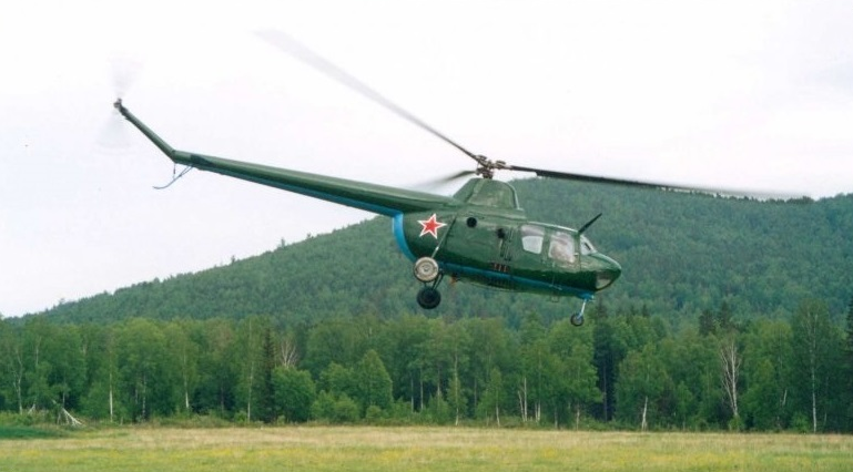 Почти такой и у нас был, только этот военный, а наш Авиалесоохраны.