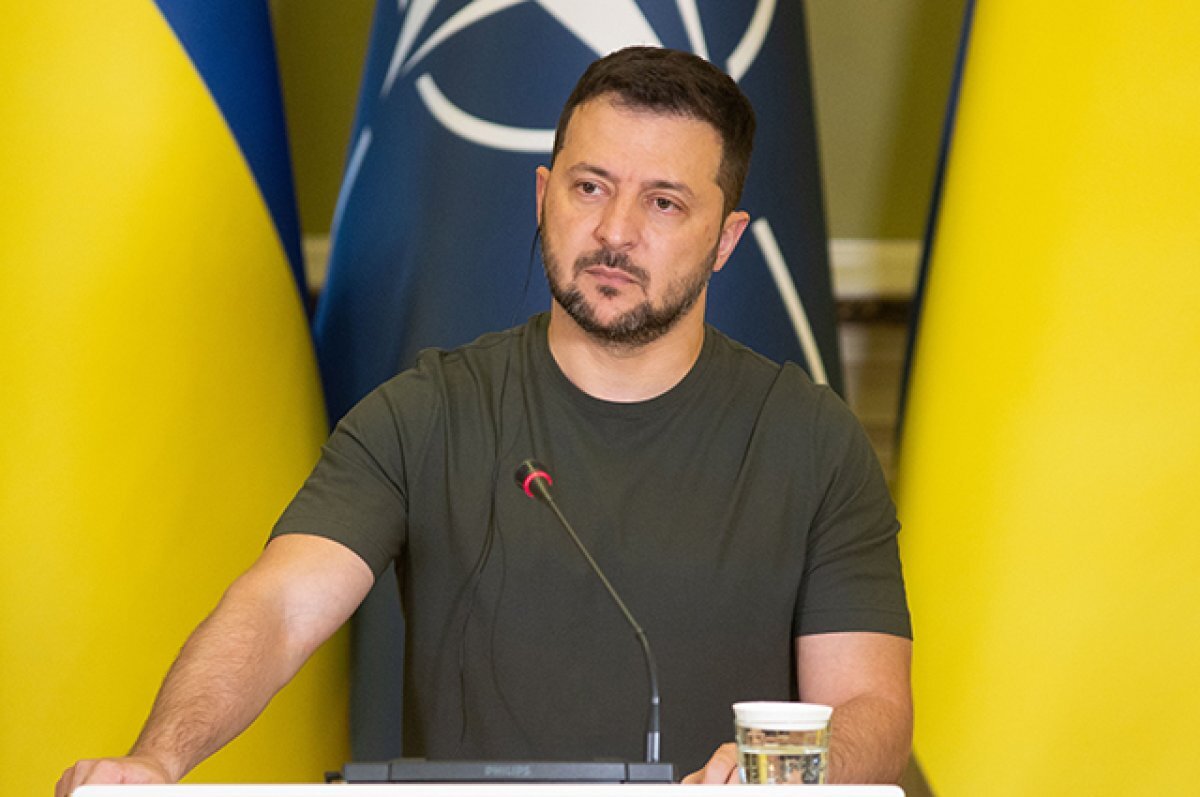    «Стал наглеть».