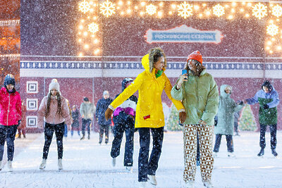    Каток в Москве © Пресс-служба Оргкомитета цикла городских уличных мероприятий «Московские сезоны»