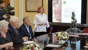  📷    Памятник медработникам установят у областной больницы на Аксакова в Оренбурге Белов Михаил Александрович