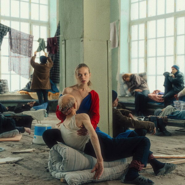     Shortparis выпустили «Гроздья гнева» в эстетике боли и исцеления