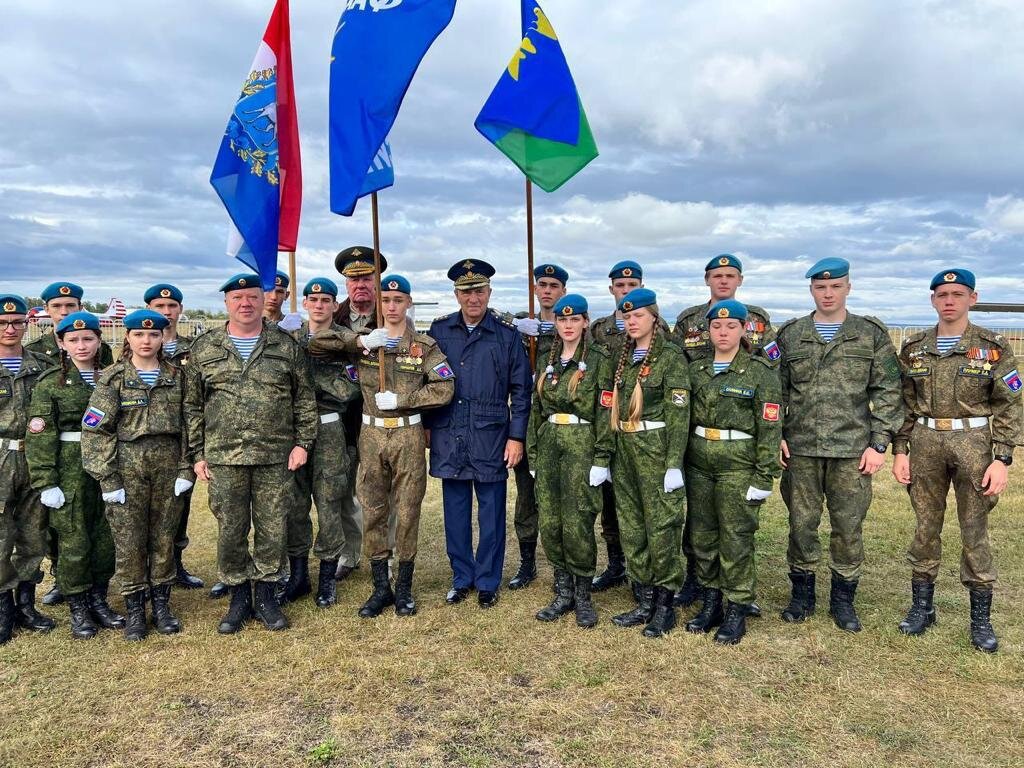 Сегодня день рождения военно-патриотического клуба «Гвардеец ДОСААФ ...