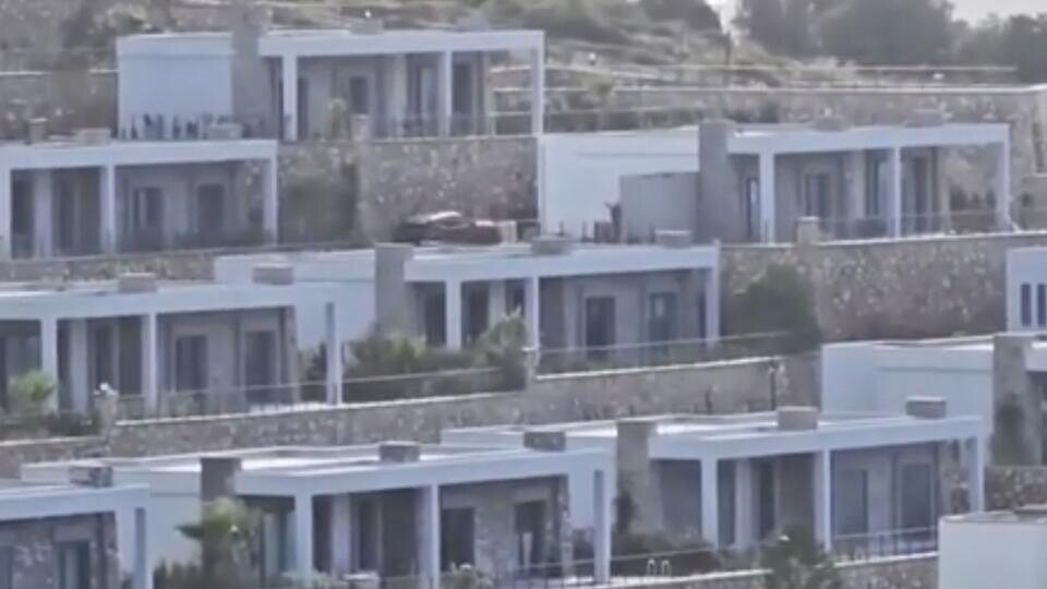 "Охранник был грустный – это он впустил ее мужа". Новые детали дела об ...