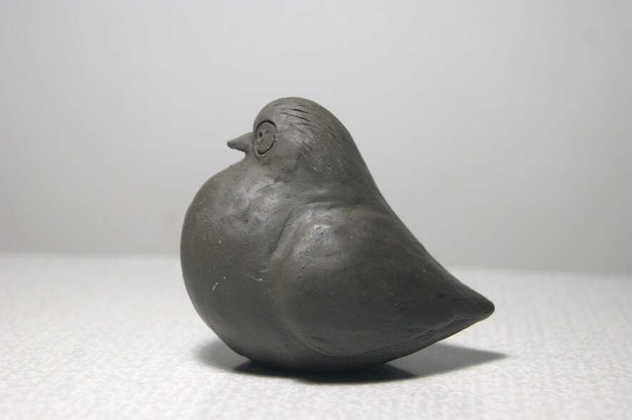 Модель голубя из пластилина, хвост правда коротковат, но это легко исправимо. Впрочем даже так он смотрится симпатично.