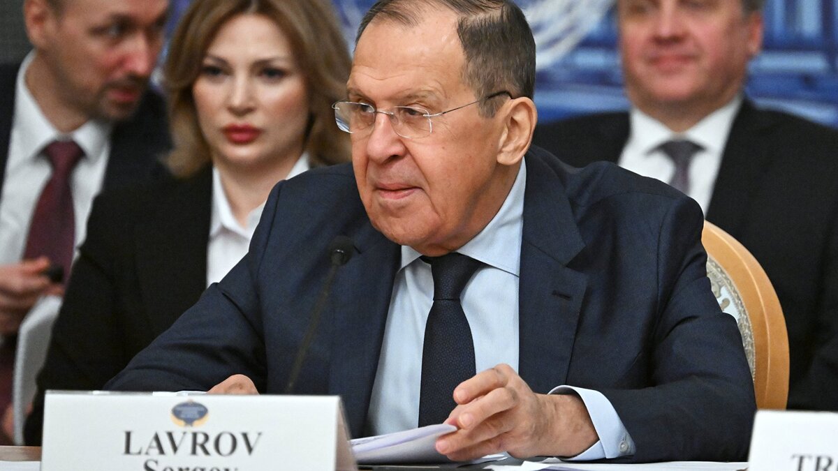    Глава МИД РФ С. Лавров принял участие в "круглом столе" по урегулированию украинского кризиса© РИА Новости . Григорий Сысоев