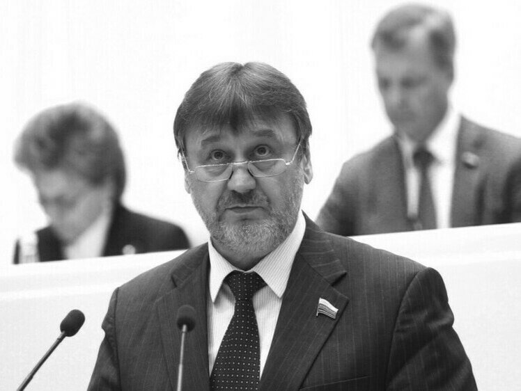     Владимир Лебедев