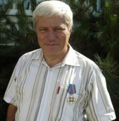 На фото: 2010 год,Тихорецк. После вручения мне памятной медали "60 лет подразделениям особого риска"