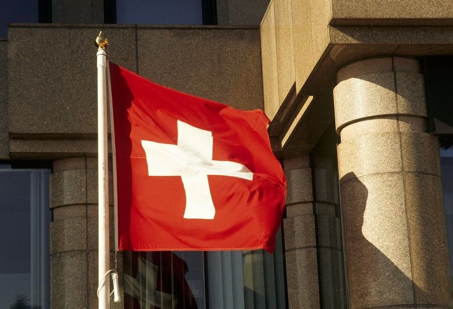    060405 gaf u54 765 © Christophe Bluntzer/ Impact Photos/ Global Look Press