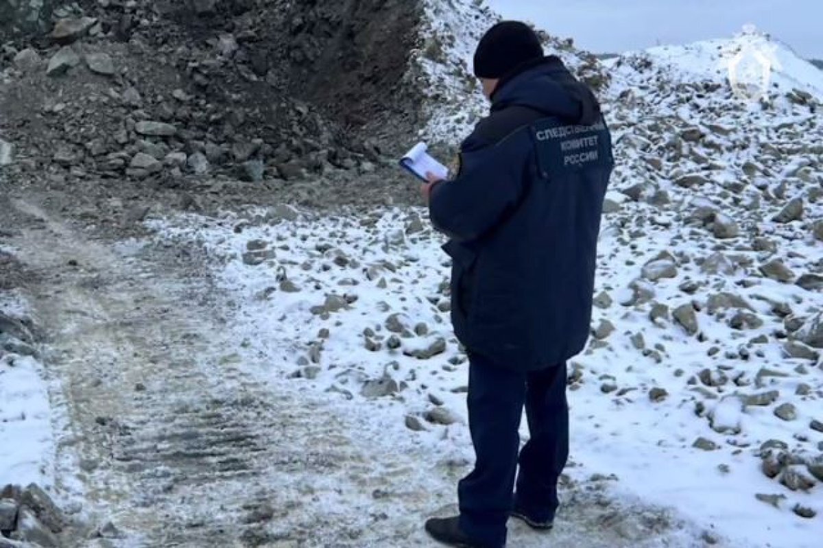    Уголовное дело возбуждено после жалоб жителей на карьер под Челябинском