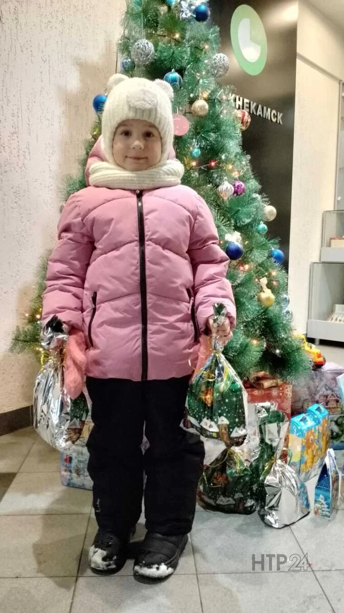    Кира Фролова