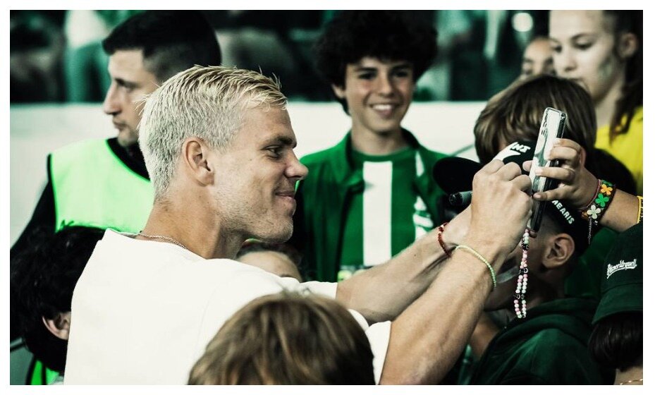    Александр Кокорин популярен среди кипрских болельщиков «Ариса». Фото: соцсети ФК «Арис»