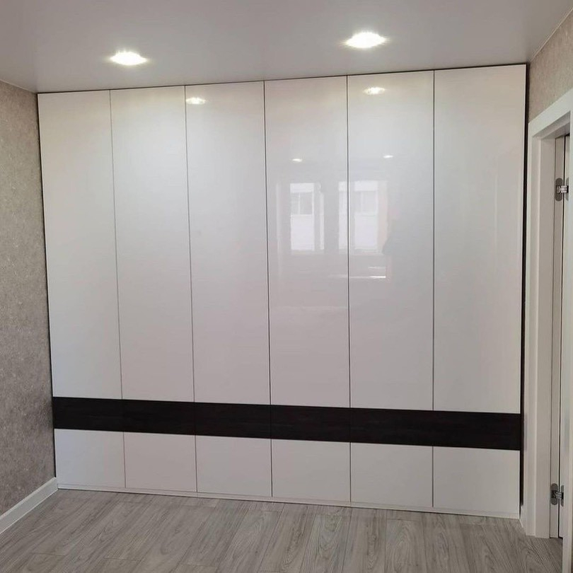 Фотография взята из источника shkafy-moskva.ru