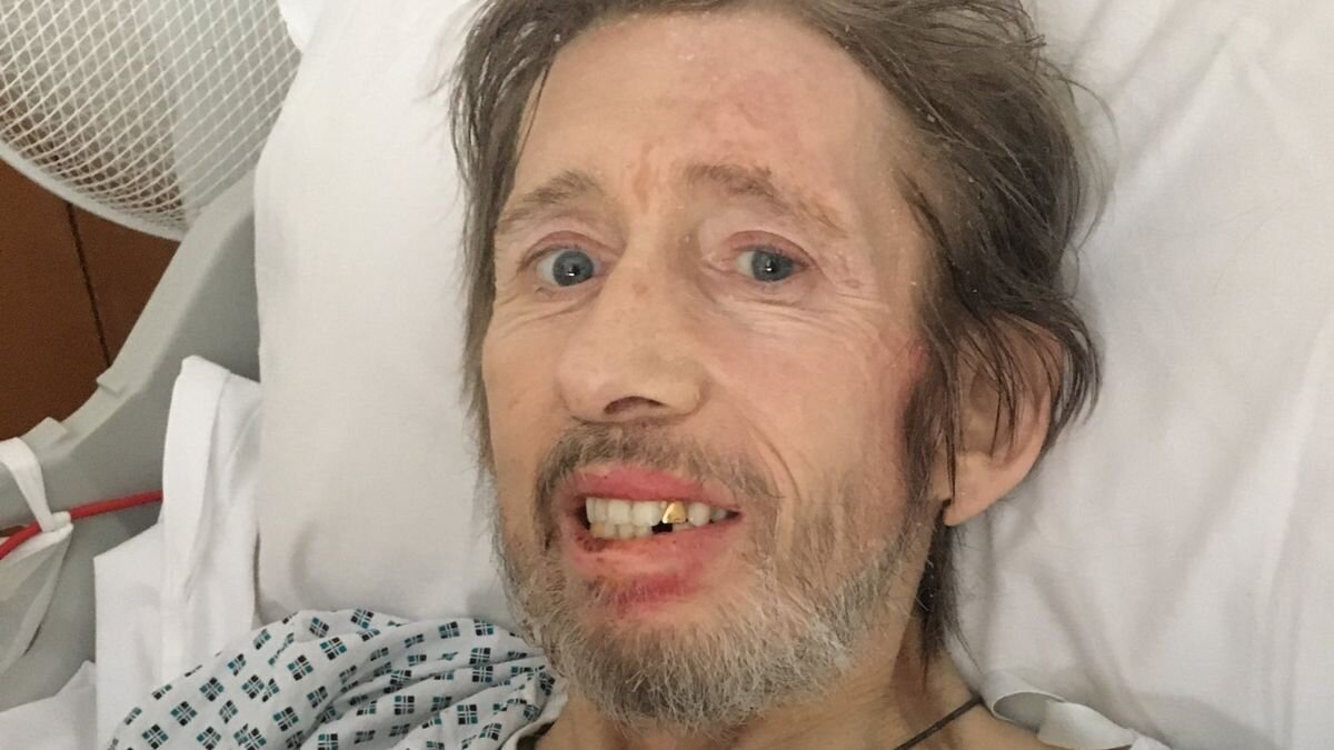 Как умер Шейн МакГоуэн после выписки фронтмена The Pogues из больницы в Ирландии