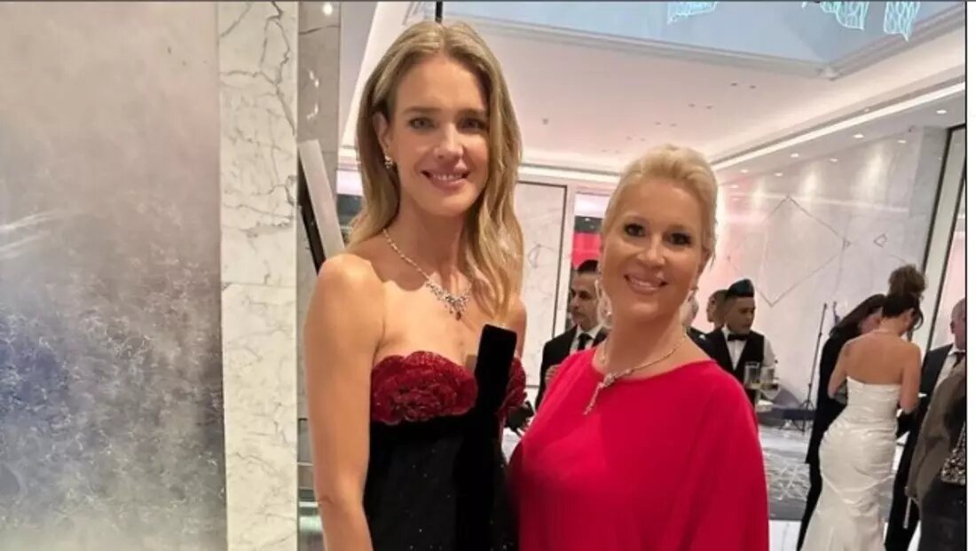     Две известные нижегородки — Екатерина Одинцова и Наталья Водянова — встретились на благотворительном вечере в Дубае. Об этом вдова нижегородского экс-губернатора Бориса Немцова рассказала на своей странице в соцсетях.