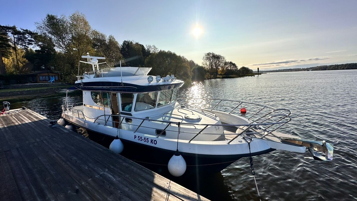 Морской катер Nord Star 37 FLY Patrol